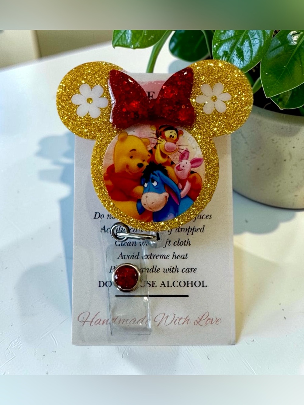 Honey Glitter Minnie-Style Winnie the Pooh Badge Reel with Red Bow